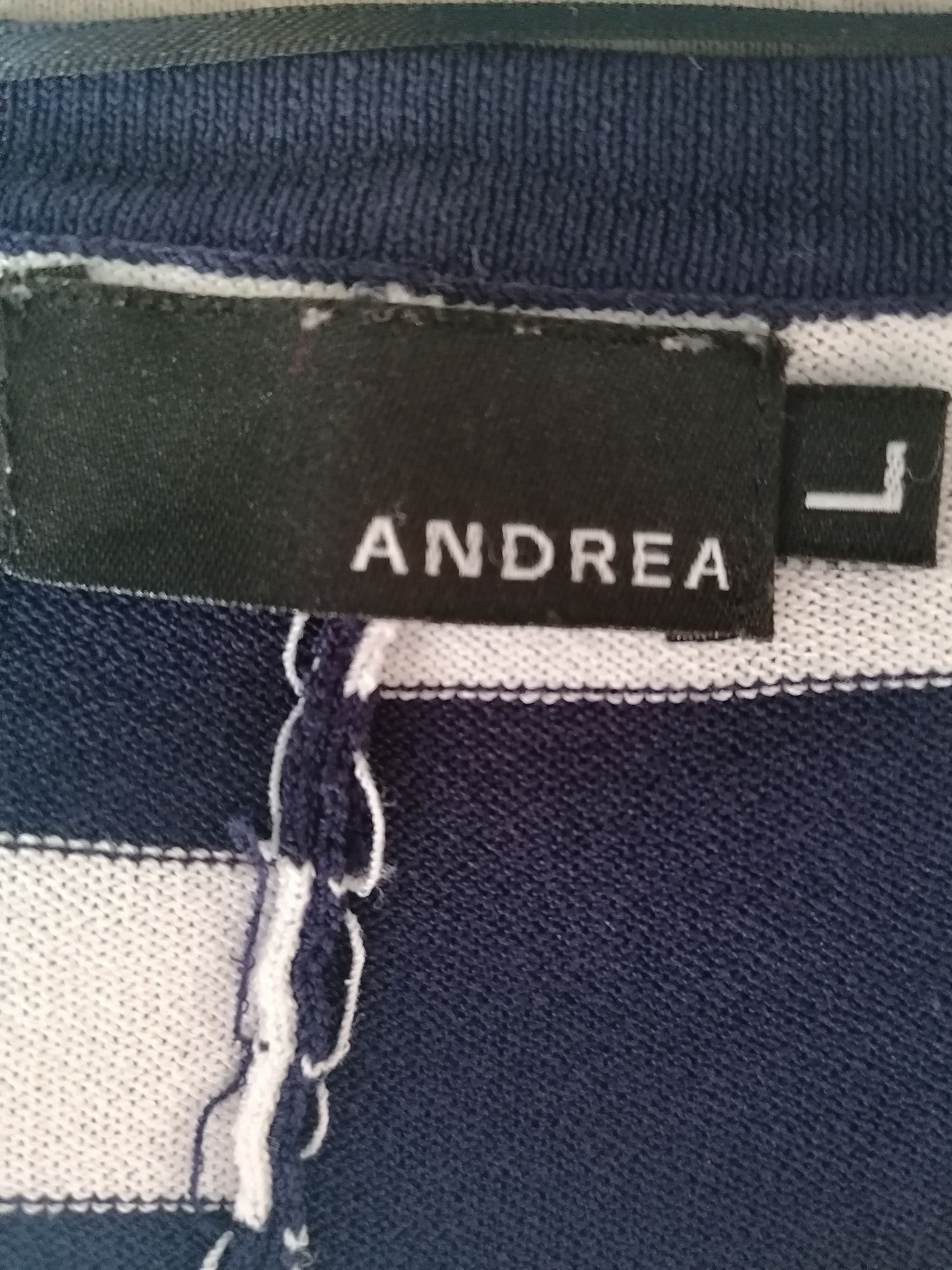 Sukienka firmy Andrea