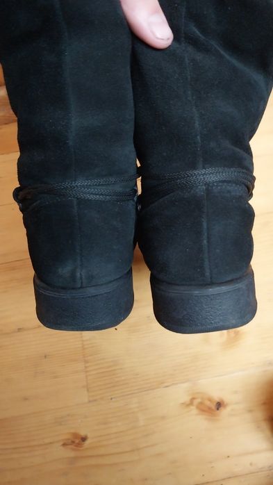 Продам женские зимние кожаные сапоги Modern Shoes