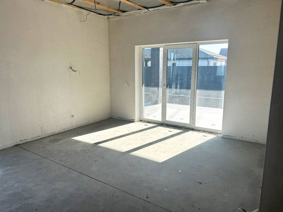 Продам  Будинок власник без відсотків  с.Путрівка