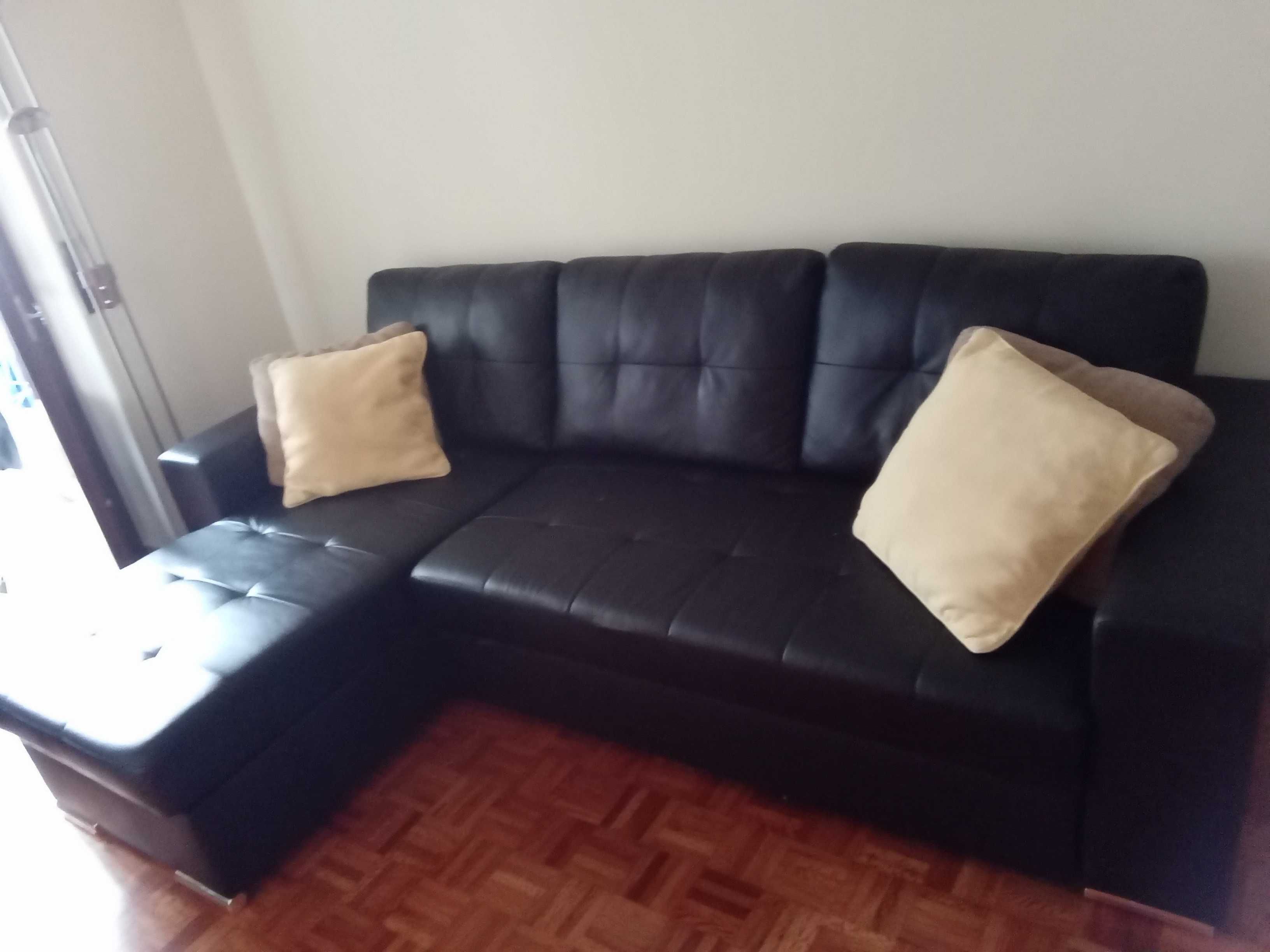 Sofa-Cama Pele Sintética VENDO