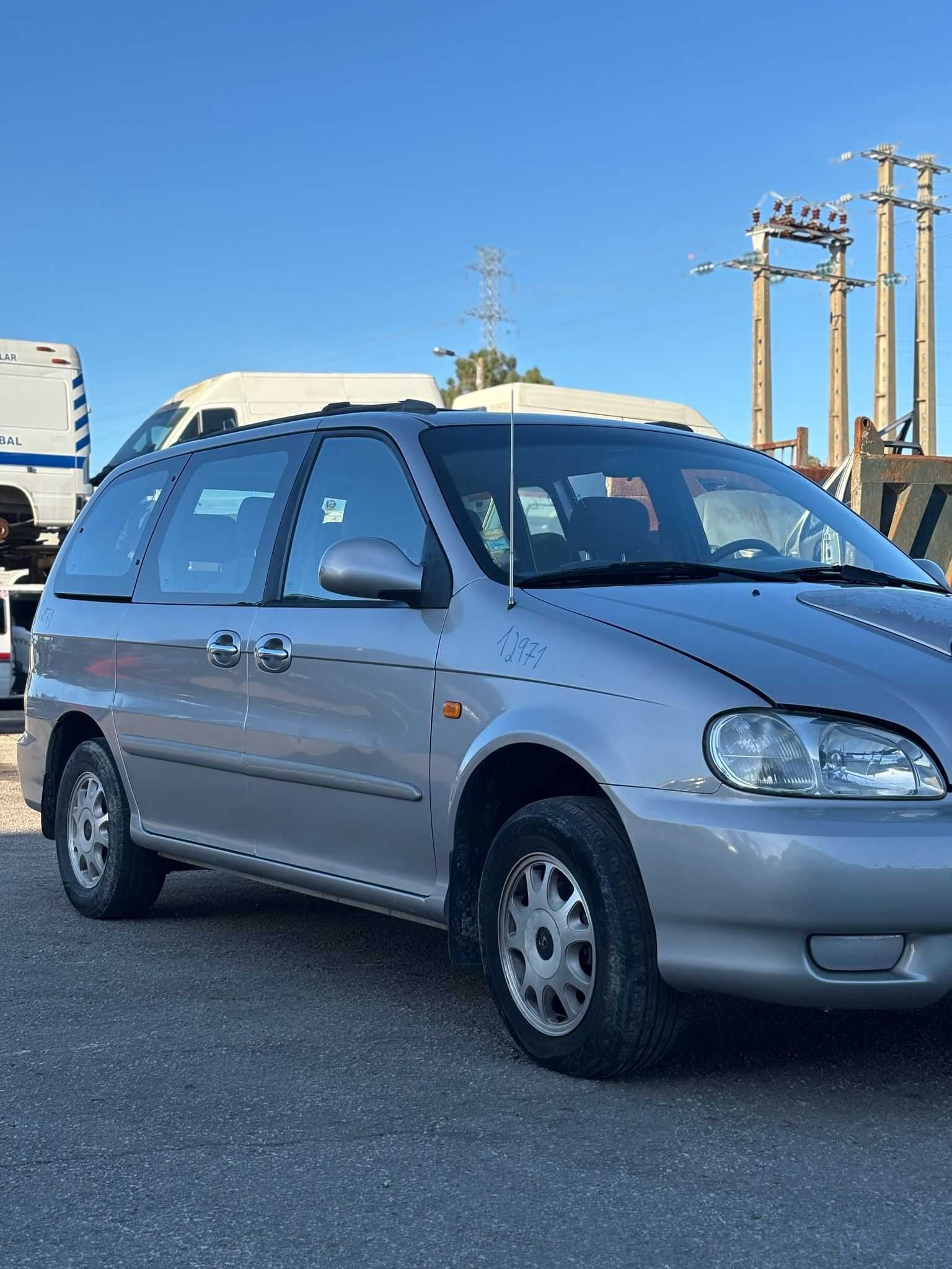 Kia CARNIVAL para Peças