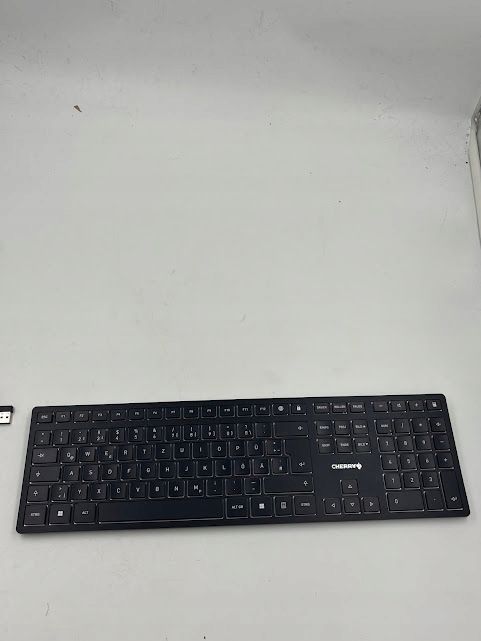 cherry klawiatura bezprzewodowa membranowa układ klawiatury qwertz