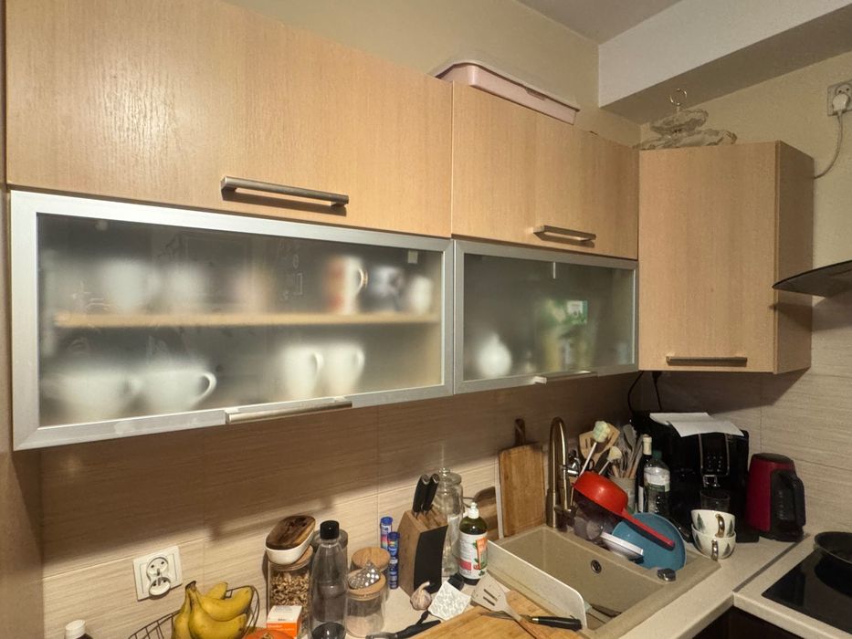 Zestaw górnych szafek kuchennych