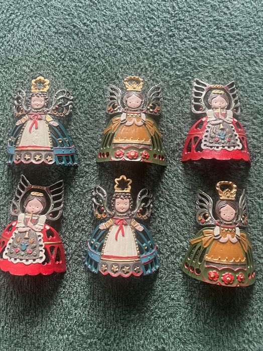 Cynowa figurka świąteczna vintage (niemiecka)