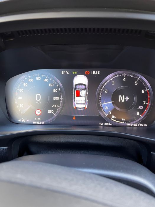 Volvo XC 40 T3 R-Design