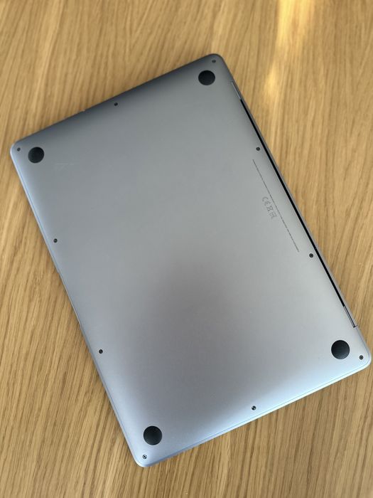 apple MacBook Air M1 8GB 256GB SSD gwiezdna szarość IDEAŁ grafit