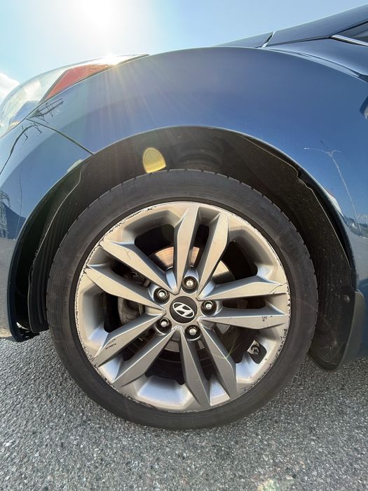 Hyundai Elantra GT 2.0 автомат