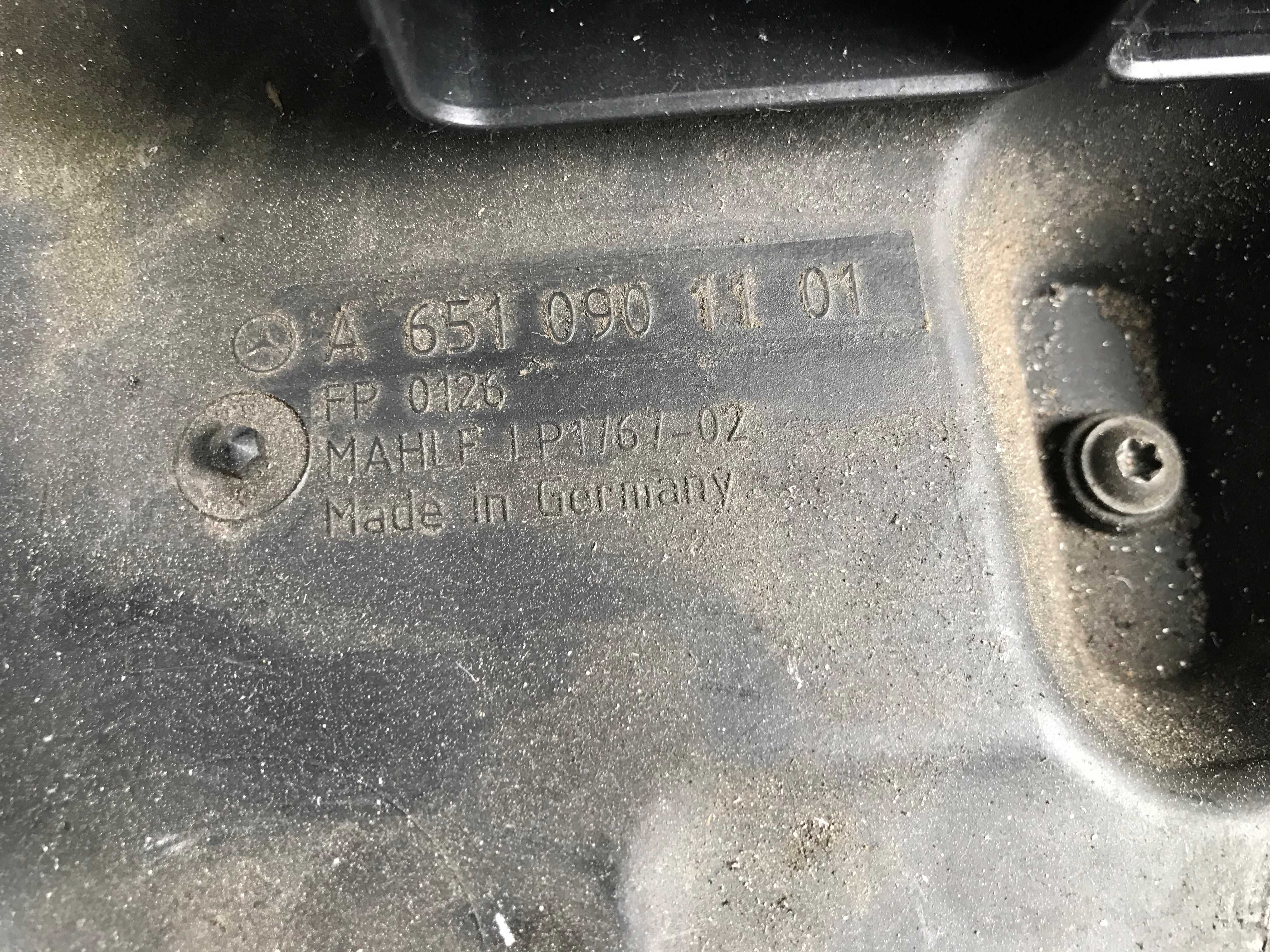 Mercedes C klasa W204 LIFT E klasa w212 CDI Filtr powietrza obudowa