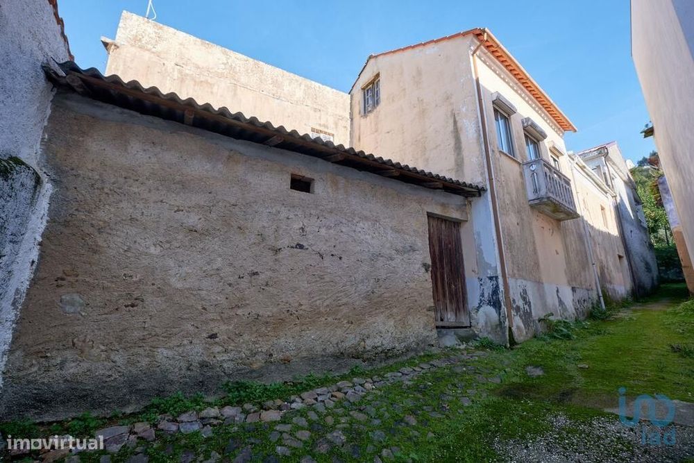 Casa / Villa T2 em Penacova de 272,00 m2