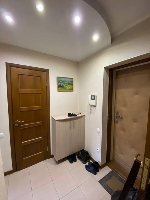 Продам 2-кім. квартиру в П'ятихатках, Гацева, 7