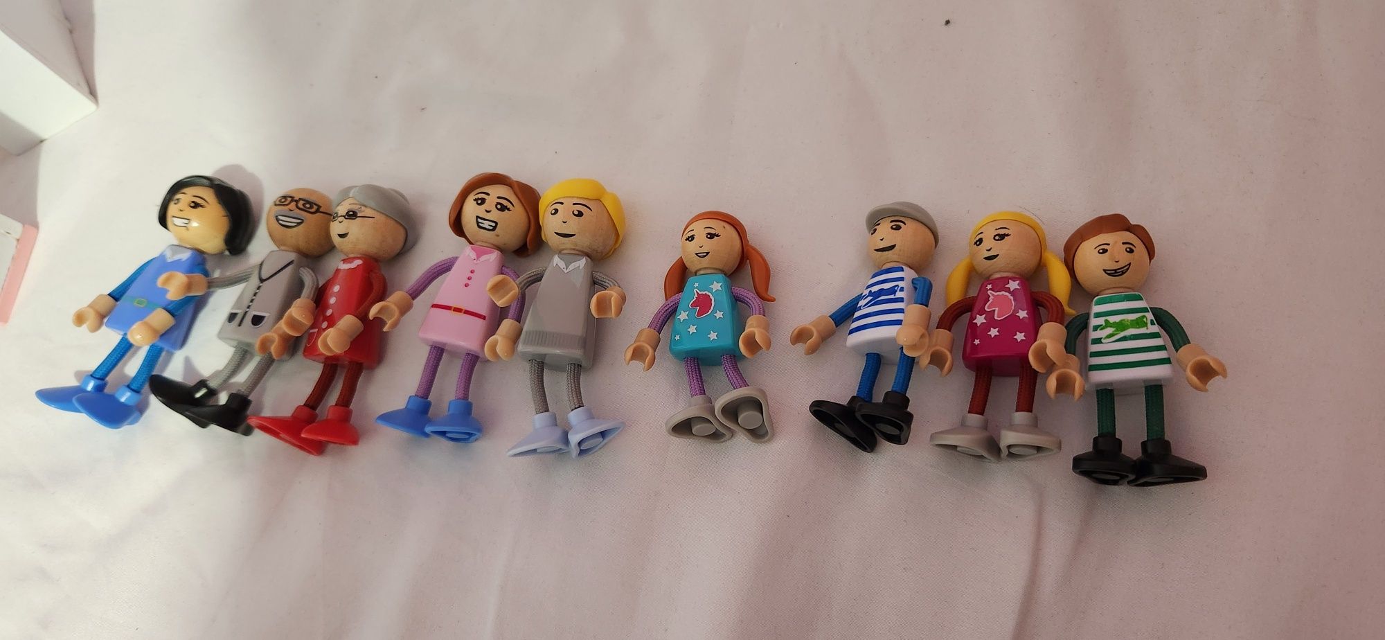 Drewniany Domek dla lalek Play tive lidl