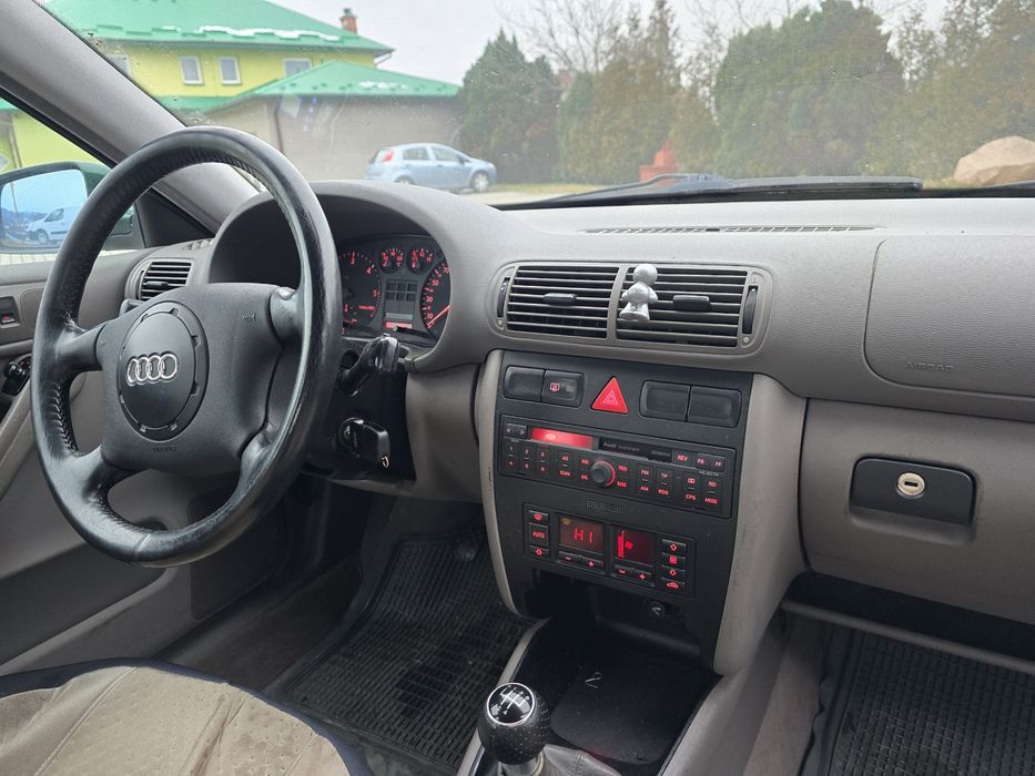 Audi A3 8L 5 drzwi  1.9 TDI 2000r. - 4900zł