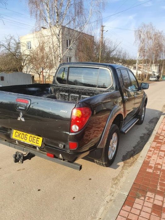 Авторозбірка кузов капот фара фонарь двері бампер Мітсубісі Л200 шрот