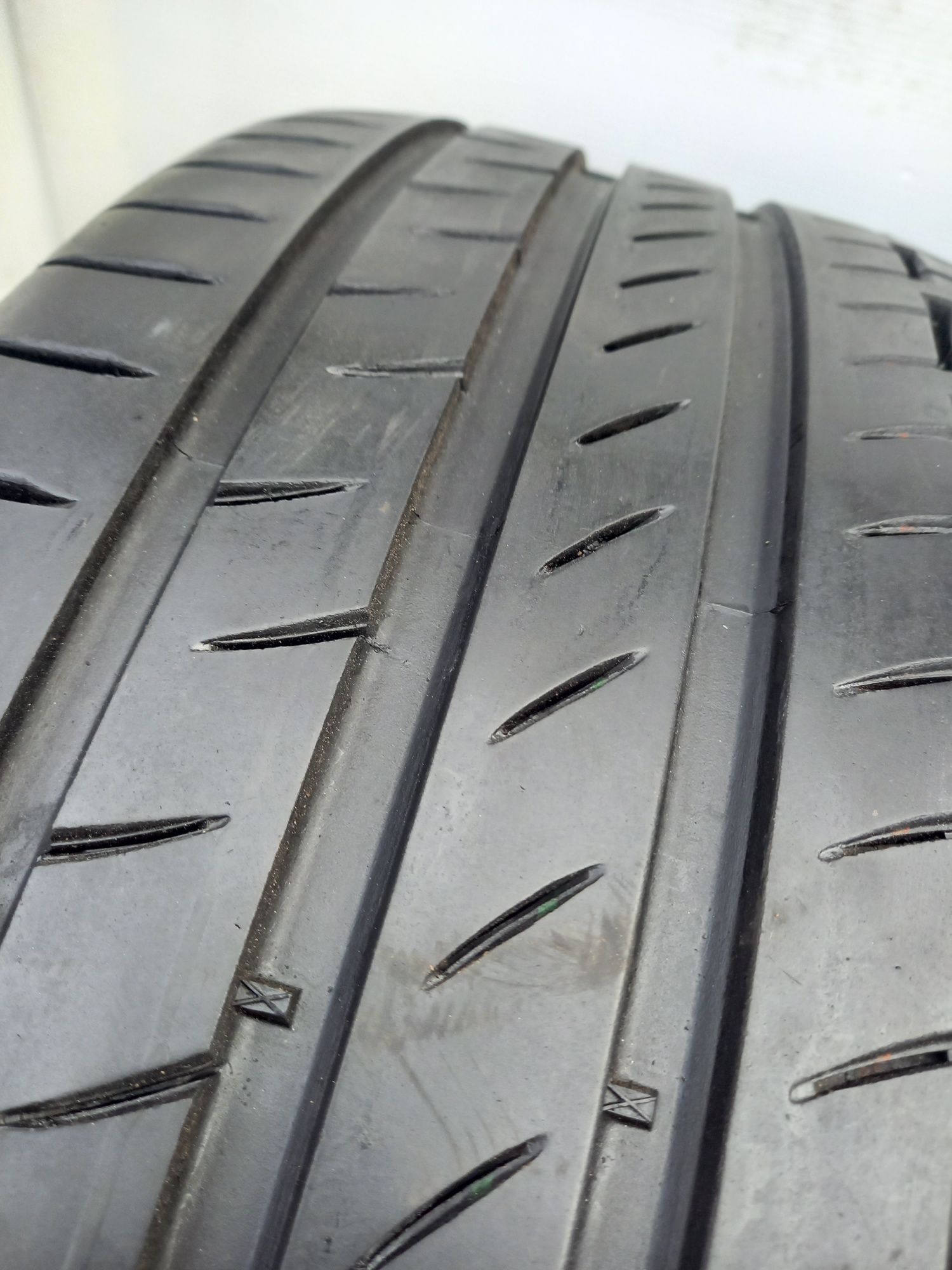 Opony 245x45R20 Continental