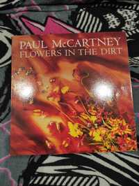 Disco de vinil. Paul MC CARTNEY."Flowers in THE DIRT"