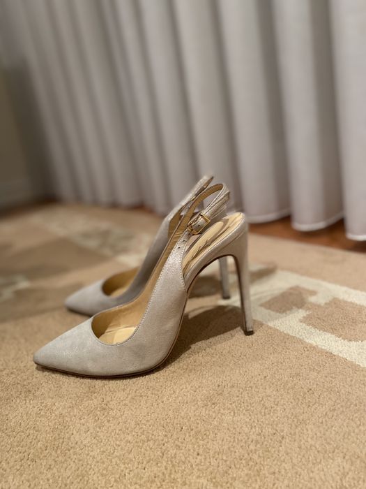 Sandálias MERLYN, acinzentada, made in Italy, tamanho 38, salto 12cm