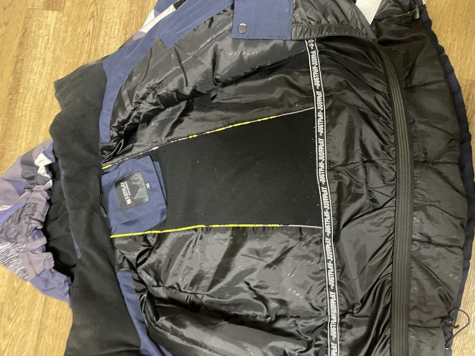 Продам зимнюю термокуртку лыжную Just Play р.152