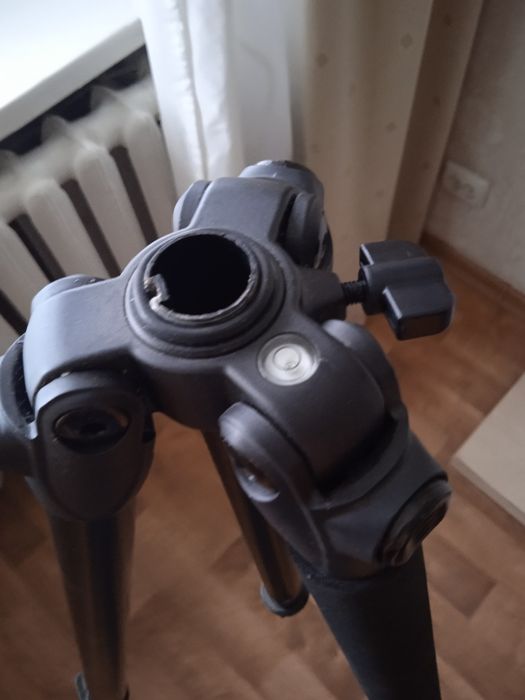 Аксессуары для фото и видеотехники.Штатив напольный.Рюкзак для фото