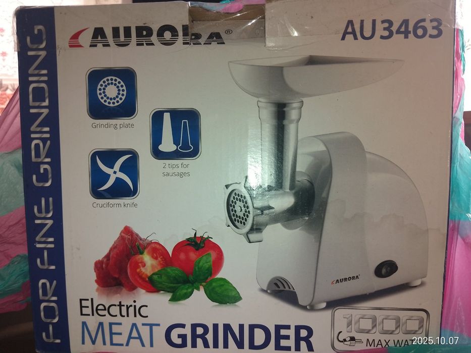 Мясорубка электрическая Aurora AU 3463