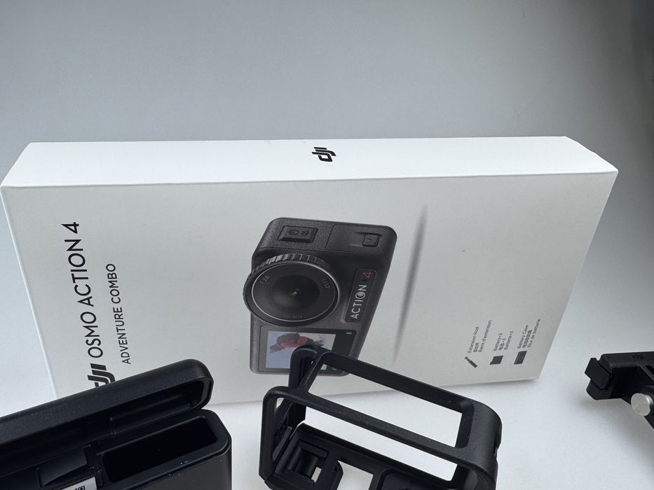 Kamera sportowa DJI OSMO ACTION 4 ADVENTURE Combo zestaw 4K/120FPS HD