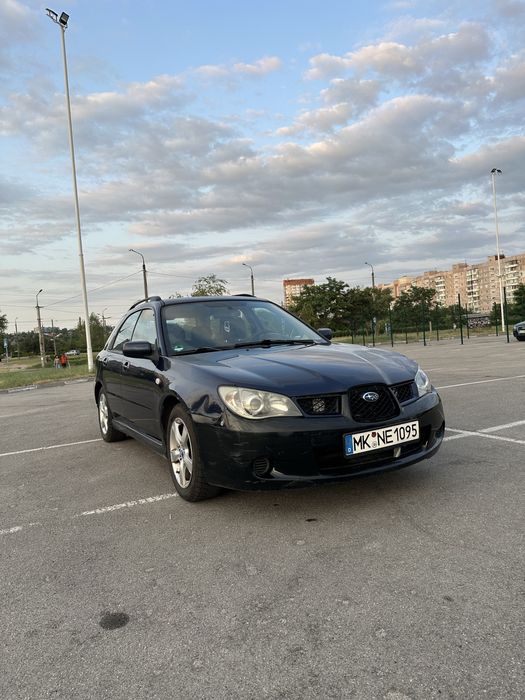 Продам машину subaru impeza 2005