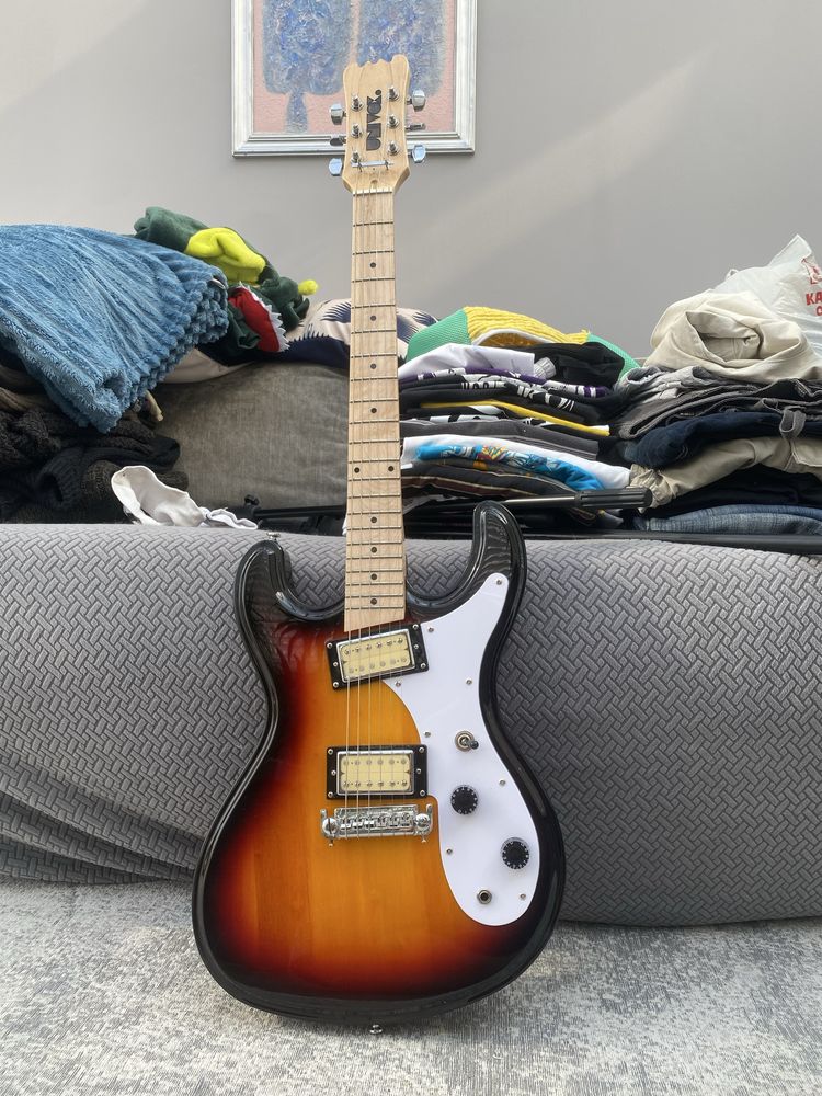 Univox Hi-Flier Phase IV gitara Kurt Cobain