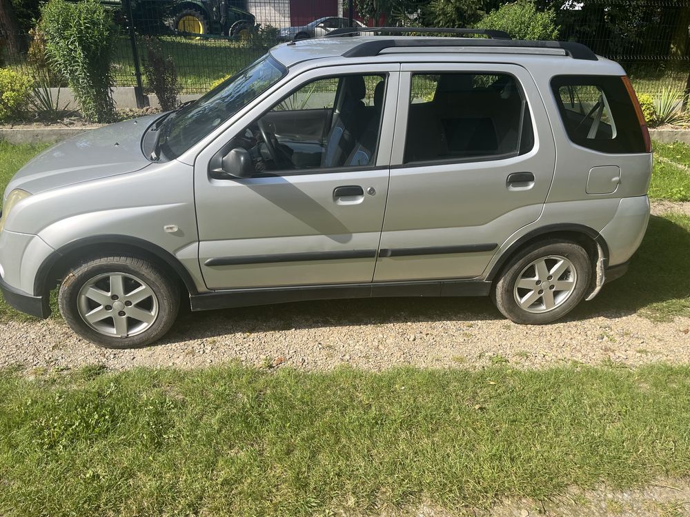 Suzuki Ignis 2004r 1.3