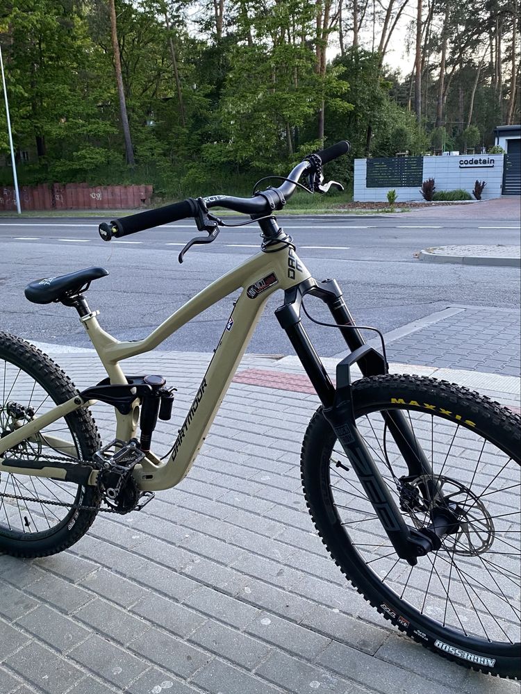 dartmoor thunderbird M