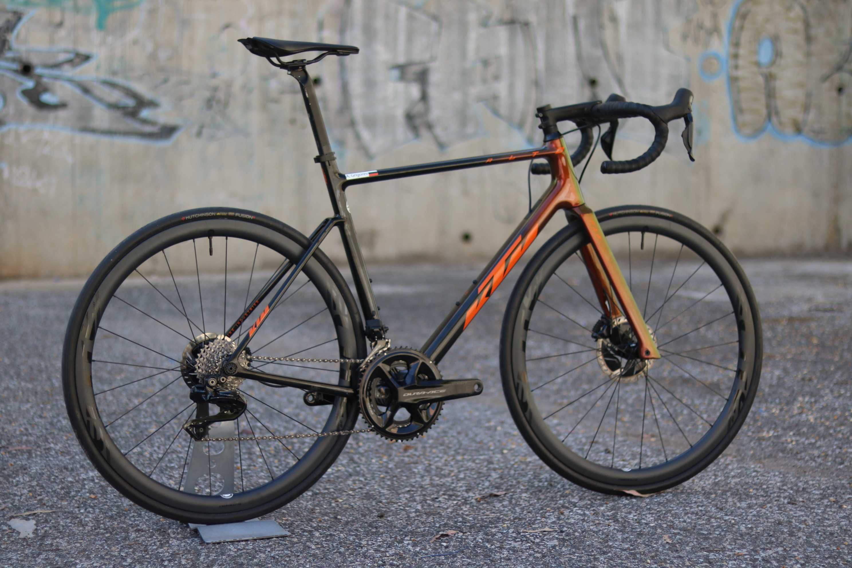 KTM Revelator Alto Exonic / Shimano Dura Ace 12v / Rodas carbono