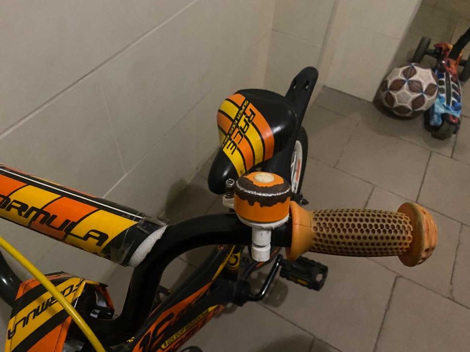 Продам детский велосипед Formula