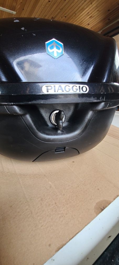 Кофр,багажник Piaggio