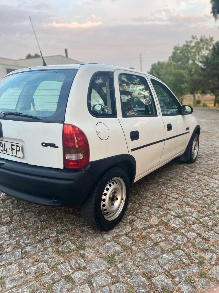 Corsa 1.2 gasolina