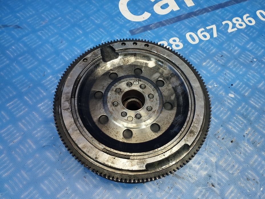 Зчеплення Віто 639 Маховик Vito 639