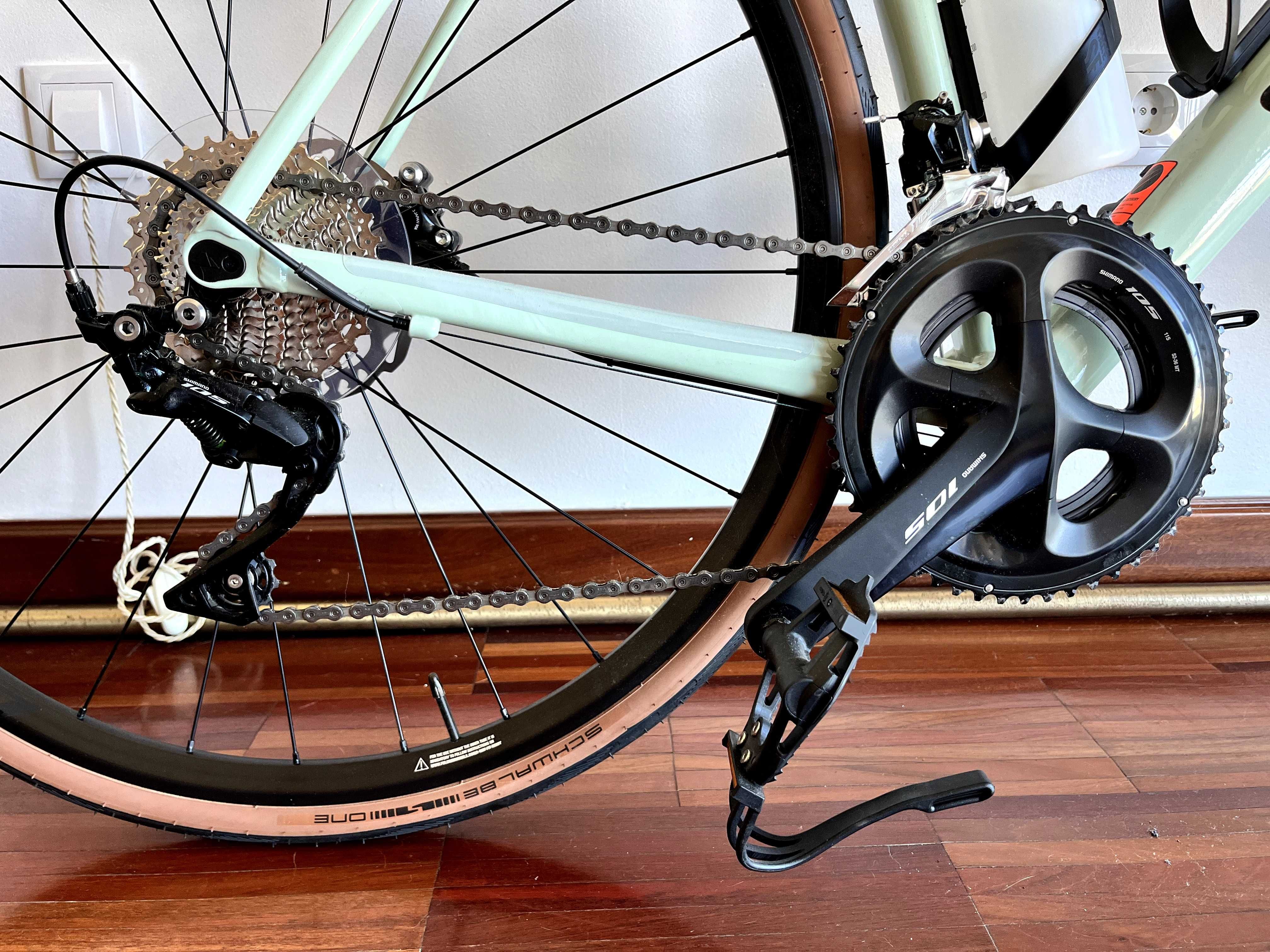 Bicicleta Canyon Endurance AL R074