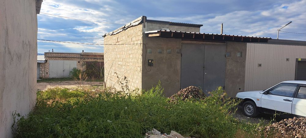 Гараж в Соляних гаражний кооператив Южний Буг 2