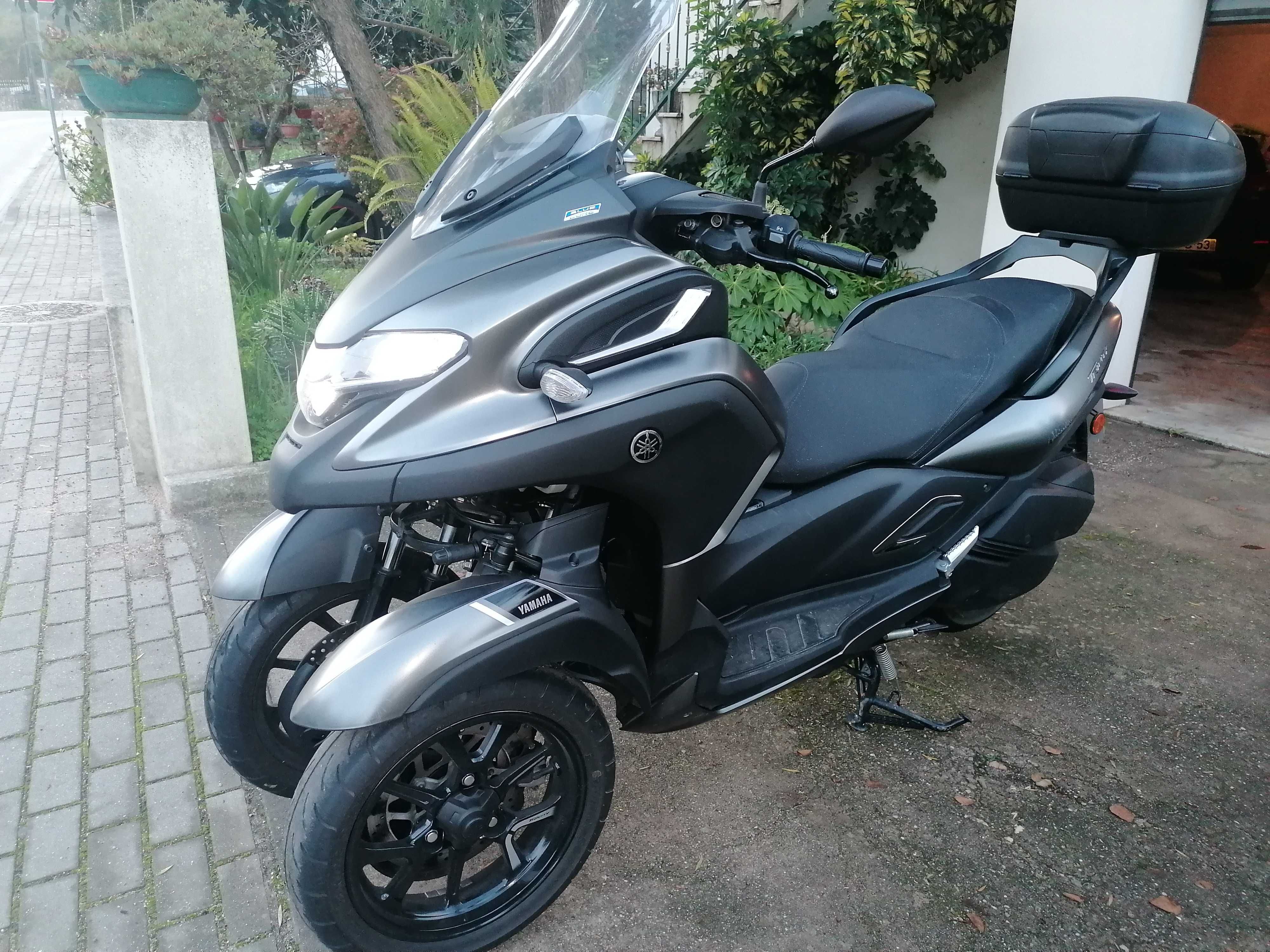 Para venda yamaha tricity 300