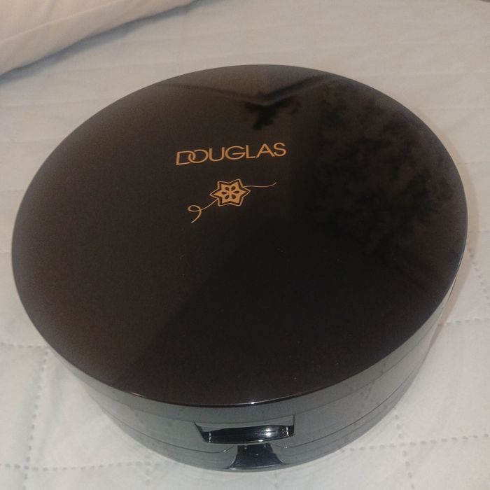 Paleta cieni Douglas