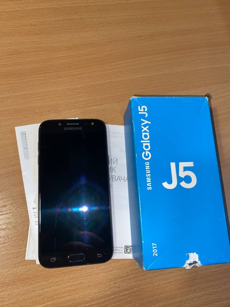 Самсунг J5  2017