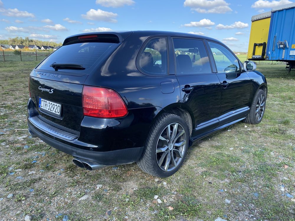 Porsche Cayenne 4.5