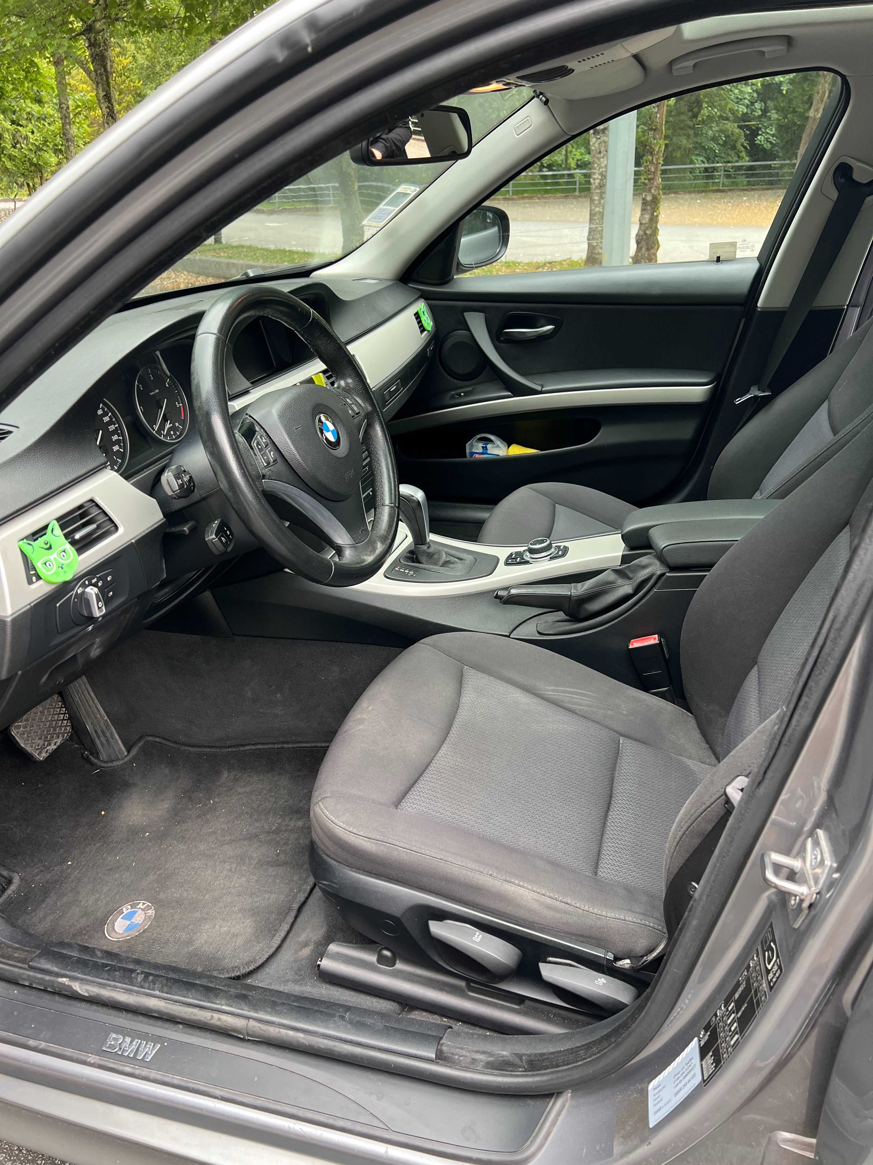 BMW 320d Touring 2009