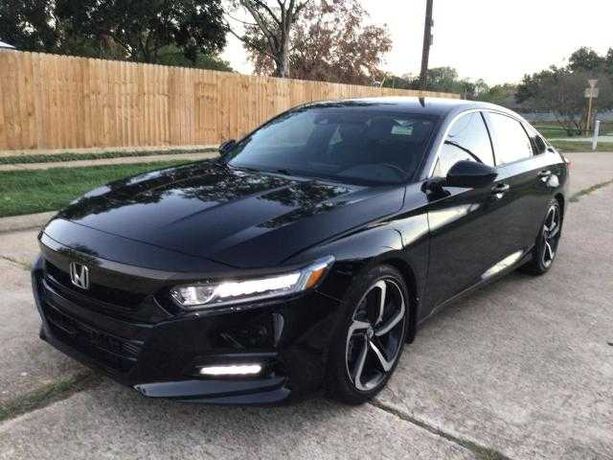 Автомобіль HONDA ACCORD 2018 року з США