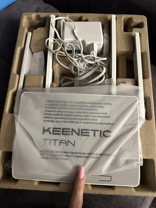 Kenetic titan KN-1811 маршрутизатор інтернет роувтер