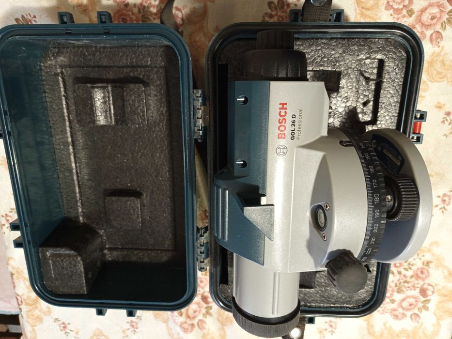 Нювелір BOSH GOL 26 D Professional