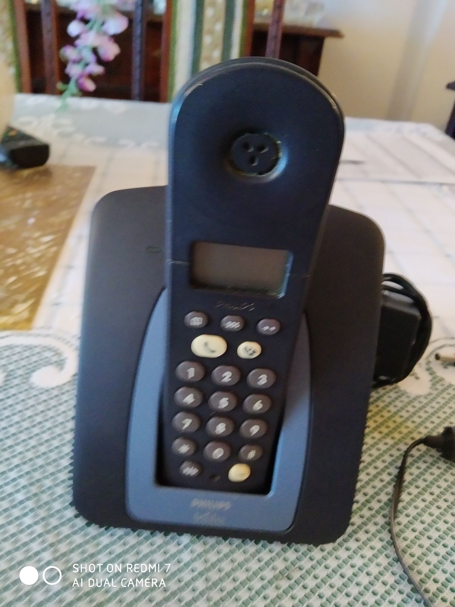 Aparat Telefoniczny bezprzewodowy Philips Kala