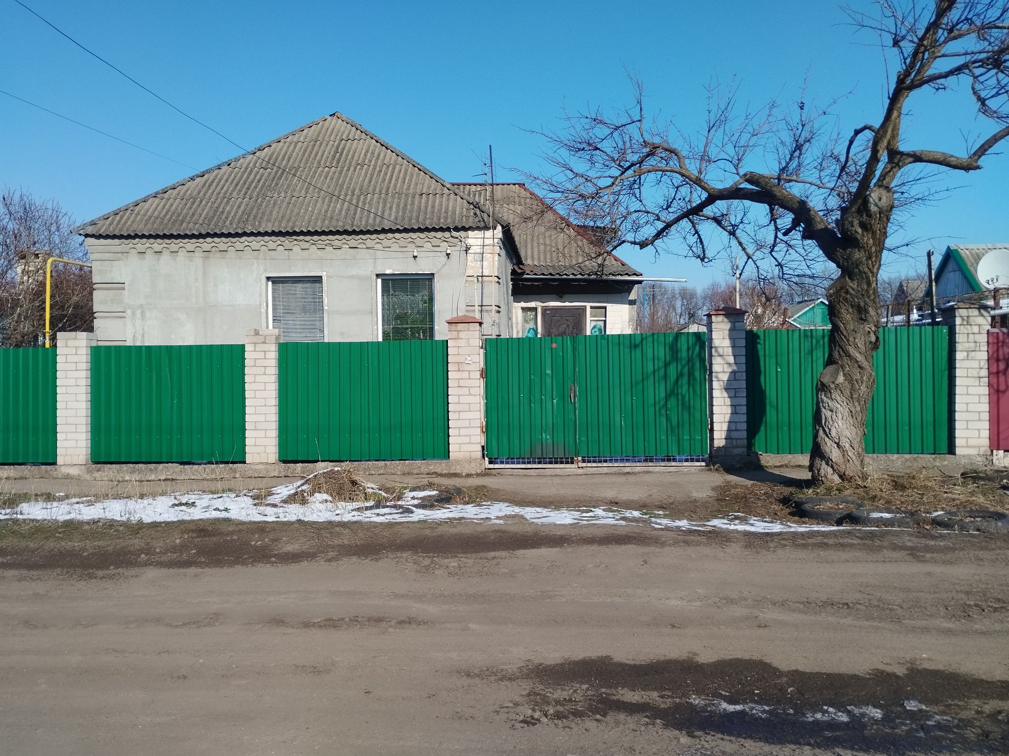 Продаеться дом в Синельниково