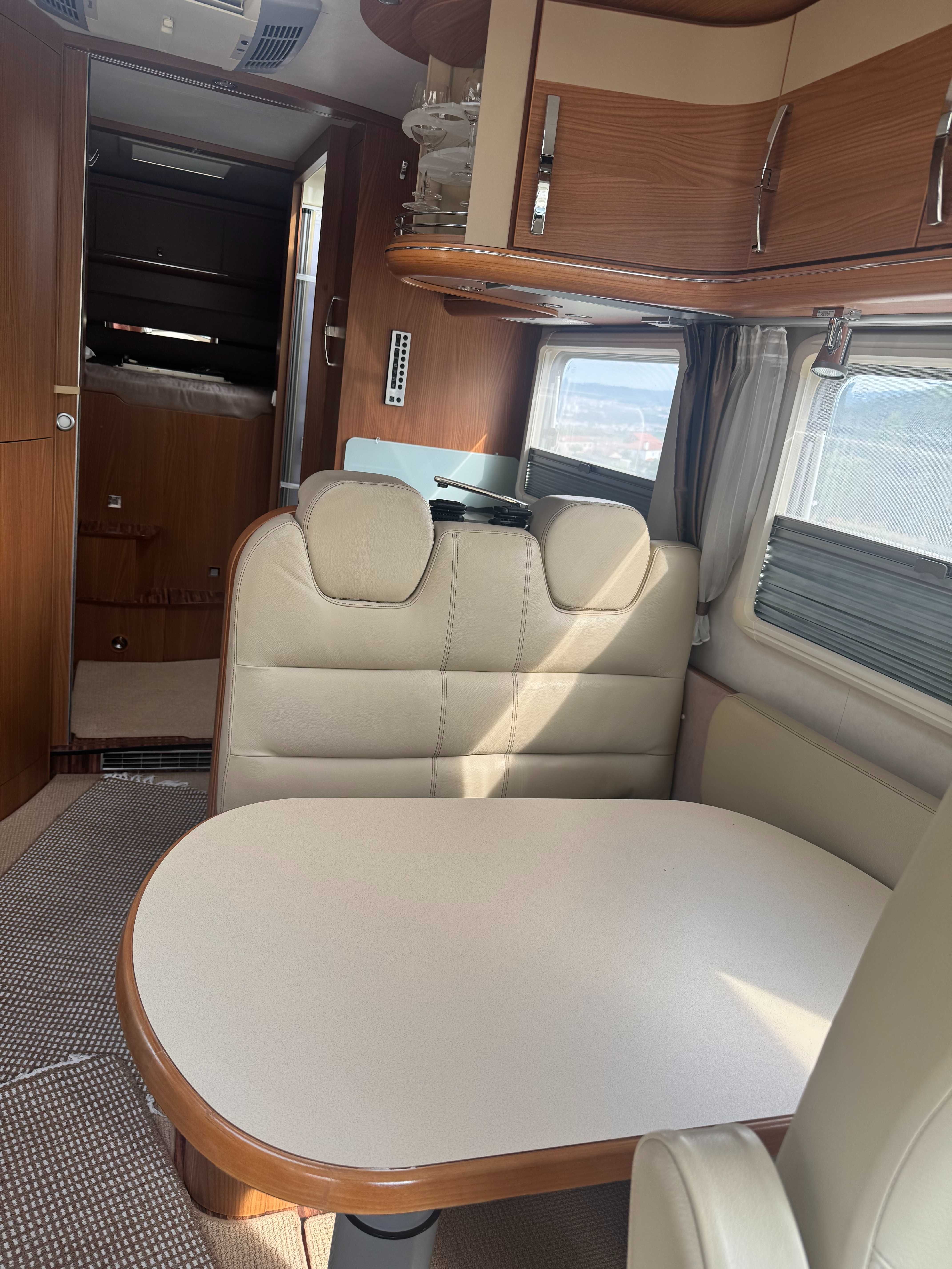 Autocaravana Integral HYMER B 694 SL