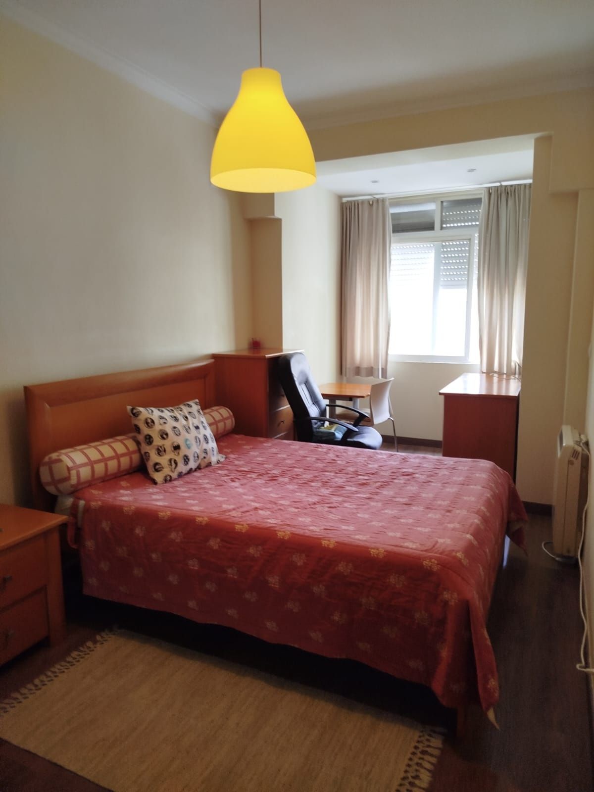 Alugo quarto perto do Sr roubado em casa sussegada