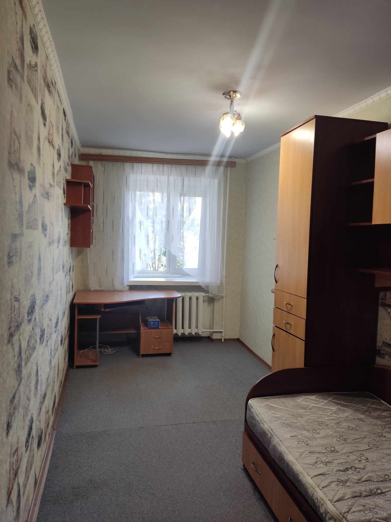 Продам 2-х кімнатну квартиру