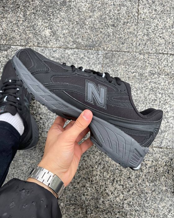 Чоловічі кросівки New Balance 740 Gore-Tex