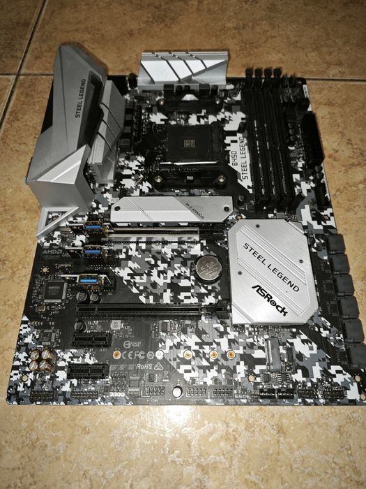 Материнская плата ASRock B450 Steel Legend.